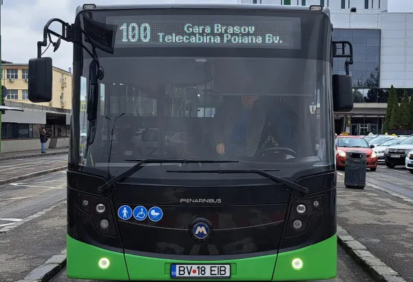 Un nou program de circulație pentru autobuzele RATBV de pe linia 100 Gara Brașov - Poiana Brașov