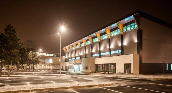 Salarii de la buget: din ce ţări, pe ce bani i-a întreţinut Braşovul