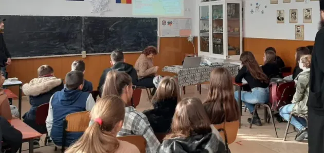 La final de lună începe evaluarea externă a şcolilor de către ARACIP