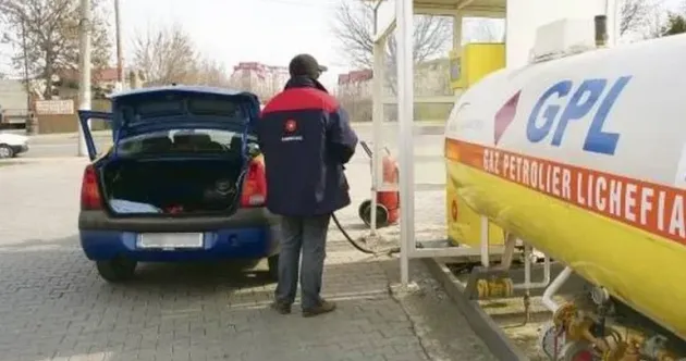 Aviz celor care au maşini cu GPL: verificaţi anul de pe butelie