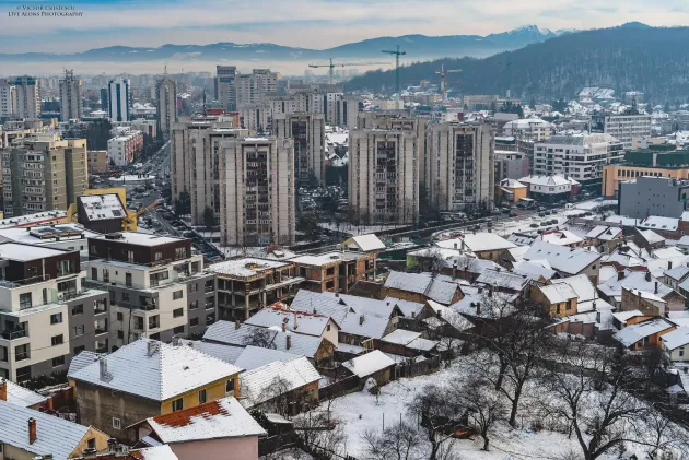 Geografia nu ajută Braşovul. De ce calitatea aerului este mai slabă în această perioadă