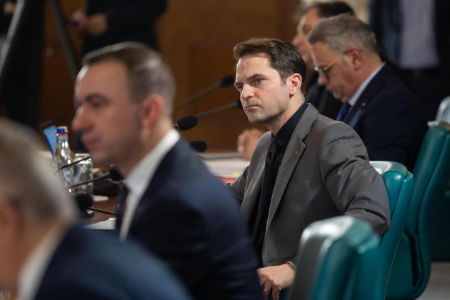 „E greu să avem un glob de cristal”