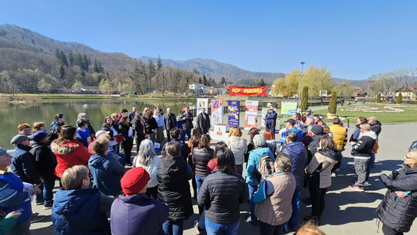 Cei mai rapizi poştaşi duc pensii la Braşov, Moieciu şi Zărneşti