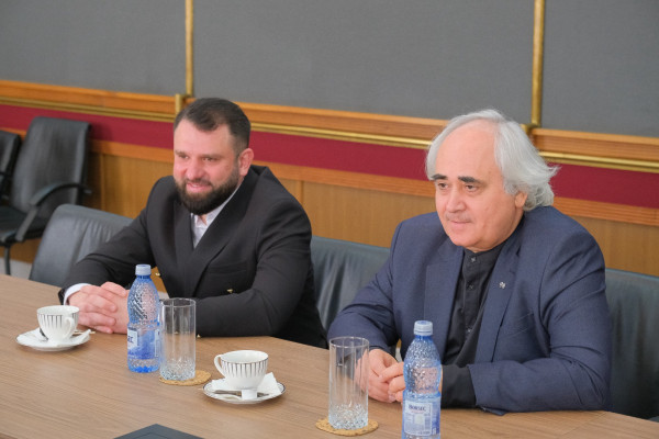 Teatrul „Mihai Eminescu” din Chişinău, din nou la Braşov