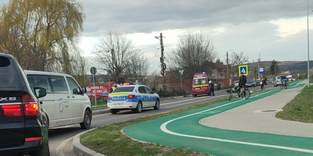 De pe motoscuter, pe targă