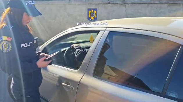 Şofer „ochit” în coloana de maşini formată după un accident
