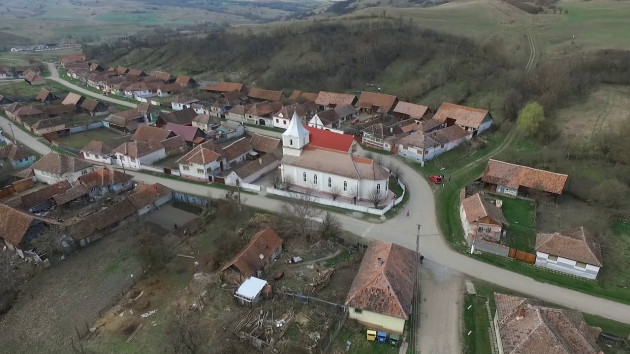 Mitropolia Ardealului caută preoţi pentru satele Boholţ şi Văleni