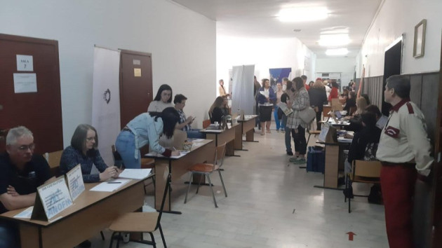 Poliţia Braşov, prezentă la Târgul de Locuri de Muncă
