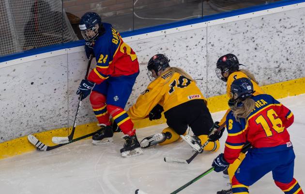 Naţionala feminină are două victorii la Campionatul Mondial, Divizia a III/A