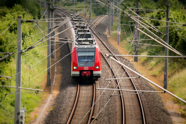 Municipiul Braşov, partener în proiectul trenului metropolitan. 9.420.000 lei, contribuţia în etapa de implementare 