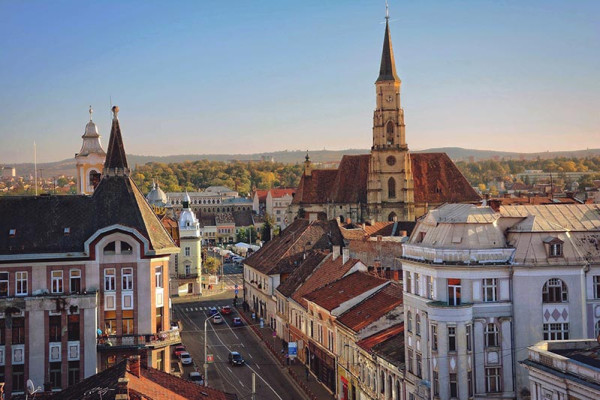 Braşovul, şi mai departe de Cluj. Ei - cu 14 miliarde, noi – cu nici 1 miliard