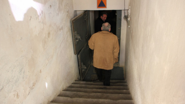21.208 de persoane - 3,88%:  În caz de atac aerian, nici 1 din 100 de locuitori ai Braşovului nu ar avea unde să se ascundă. Ce se întâmplă cu cei care nu au loc în adăposturi