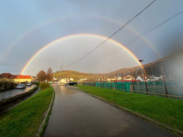 Viral pe internet: Curcubeul dublu de la Brașov