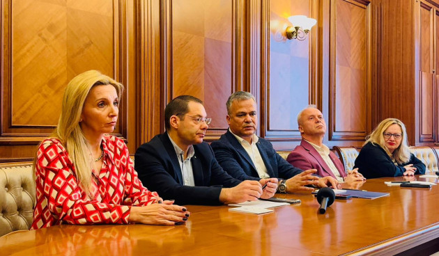 Unde vrei să zbori de la Braşov? O întrebare lansată de autorităţi pentru toţi cetăţenii din Braşov, Harghita, Covasna