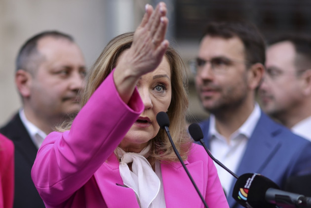 Lasconi, răspunsul pentru Darău. „Vrei să te îmbuibi şi de faptul că eşti senator?”