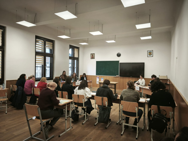 După liceeni, în acest weekend - dezbaterea juniorilor, etapa judeţeană