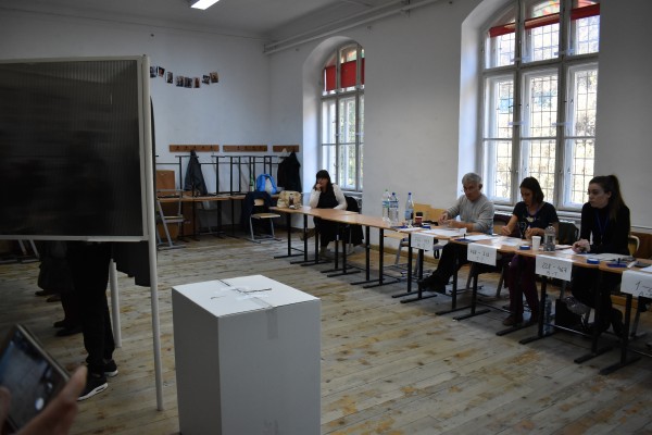 Ultimele zile de campanie electorală 
