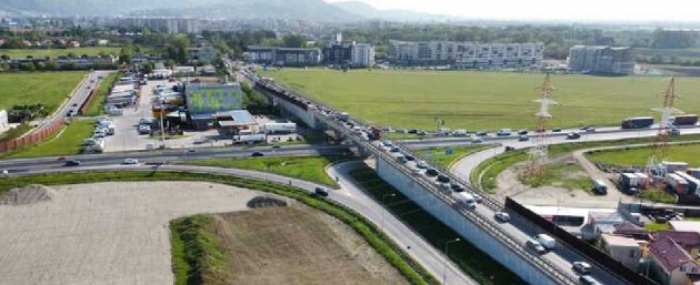 Consiliul Judeţean Braşov va prelua pasajul dintre Braşov şi Sânpetru 