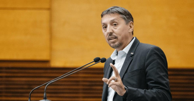 Pământul e plat şi coada şoricelului e leac pentru cancer