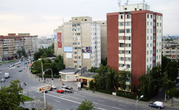 Cine are bani de apartament: 18% sunt bugetari, 40% lucrează în multinaţionale