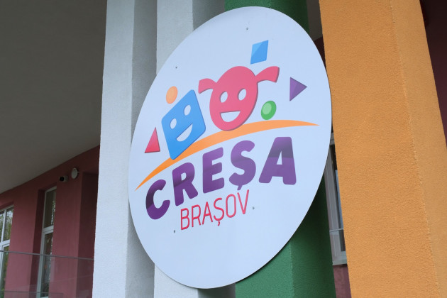 689 de locuri libere la cele 10 creşe din Braşov. Pe lângă condiţiile impuse de minister, criteriul „Google Maps” impus de Primărie