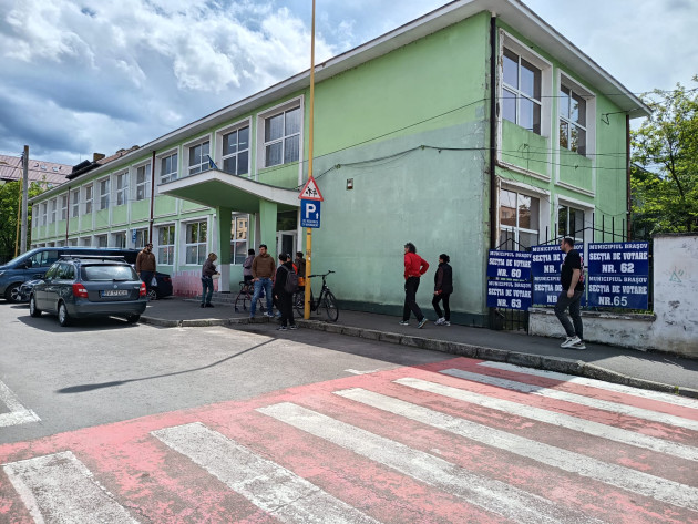 Peste 35%, prezența la vot în județul Brașov. În 4 mai prezența la vot era de 27,89%