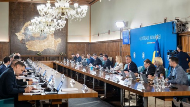 Dispar instituţii