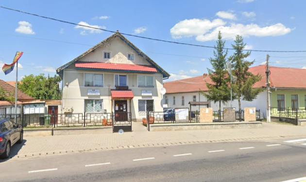 Mândra: Sediul Primăriei intră în reabilitare 