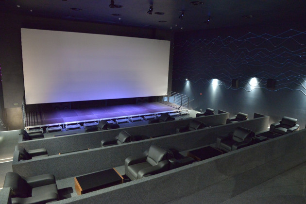 Braşovul e oraşul cu cei mai mulţi cinefili din ţară 