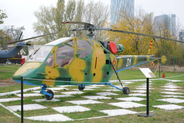 „Vulpea aerului”, elicopterul nostru de atac.  Airfox a survolat Braşovul în zilele Revoluţiei, militarii nu l-au recunoscut, au tras în el
