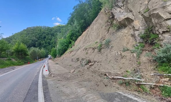 Trafic închis în reprize, pe DN 10, Braşov – Buzău 