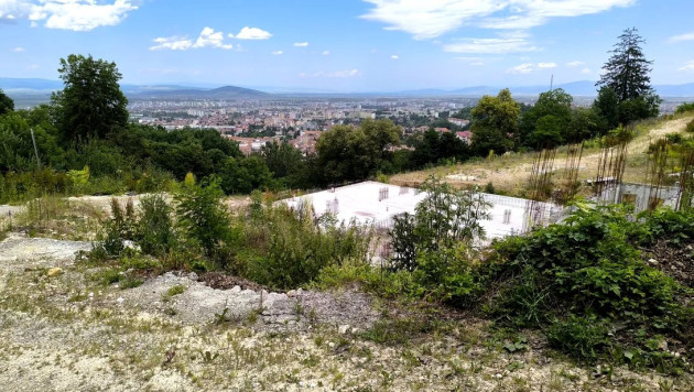Aici sunt banii dvs.! Aşa arată „mirajul” Nordis Braşov, la 2 ani de când trebuia să fie gata