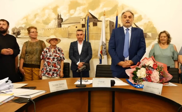 „Totul ţine de noi şi să nu uităm de unde am plecat”. Neurochirurgul  Daniel Mihai Teleanu, onorat de cinstea primită în oraşul natal