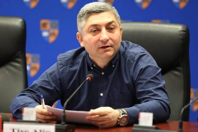 Cooperativa trădătorilor 