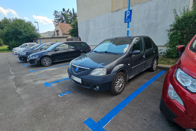 1.800 de lei/an! Locurile de parcare de pe 7 străzi din Bartolomeu Nord au urcat... la mare preţ