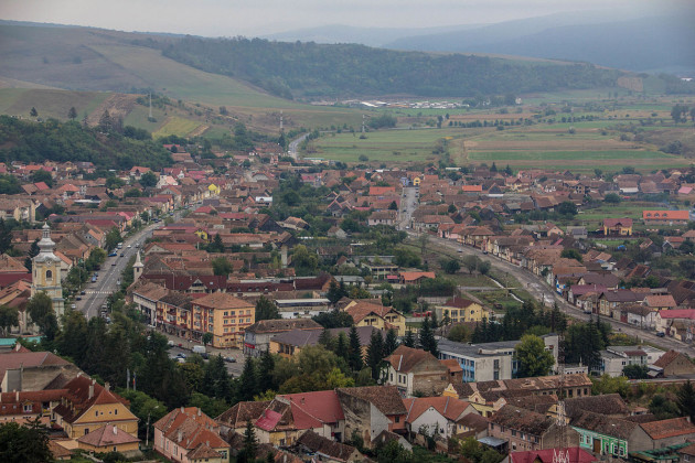 A luat-o cu forța din casă