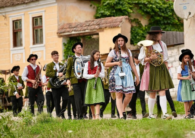 A început „Haferland”, festivalul saşilor