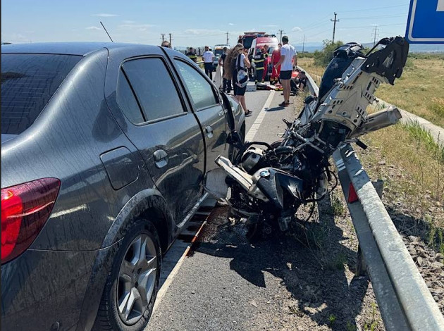 A depășit în curbă, adus mort de la Aleșd