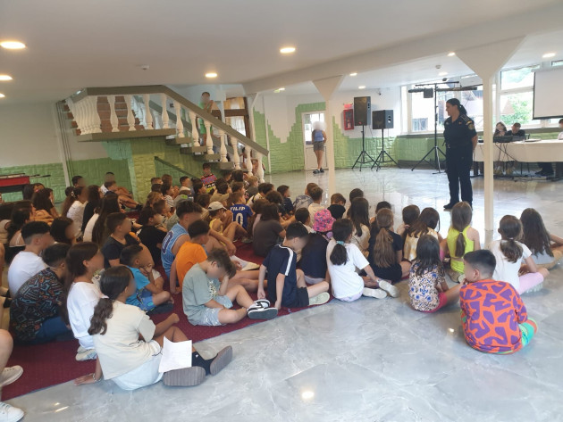 IPJ Brașov: O greșeală esențială făcută de adulți este neutilizarea programelor de control parental