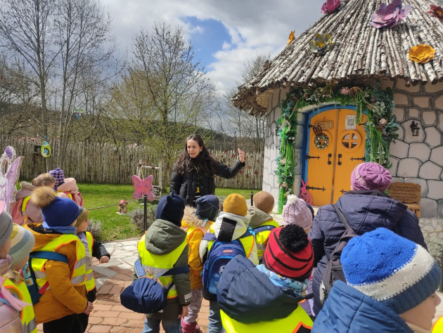 Un an fără profesor de 10