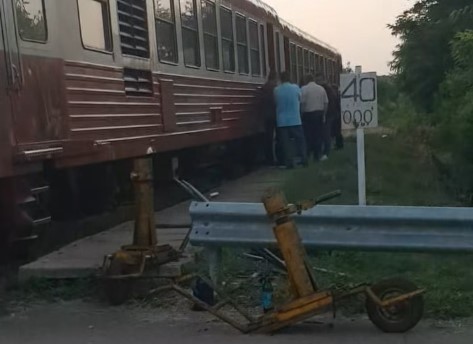 „Prostia sfintește locul în România!”. De ce a sărit de pe linie un tren al Regio Călători Brașov 