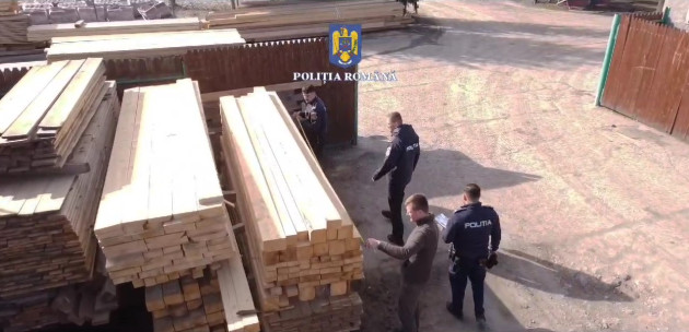 Racoş: Amenzi de 20.000 de lei şi 20 de metri cubi de lemn confiscat