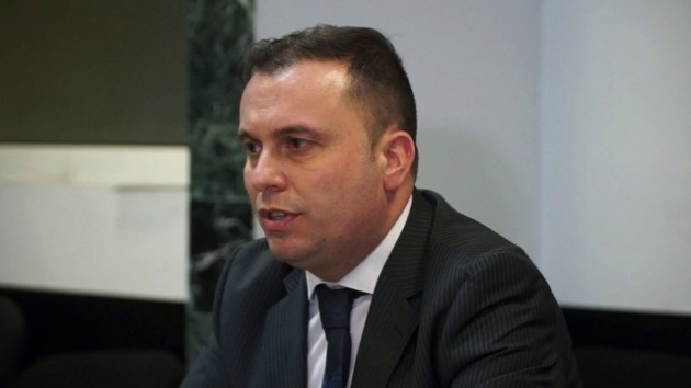 Acuzat că a plagiat în două doctorate, Cătălin Ţone, acuză „un grup de persoane implicate în promovarea legalizării canabisului”