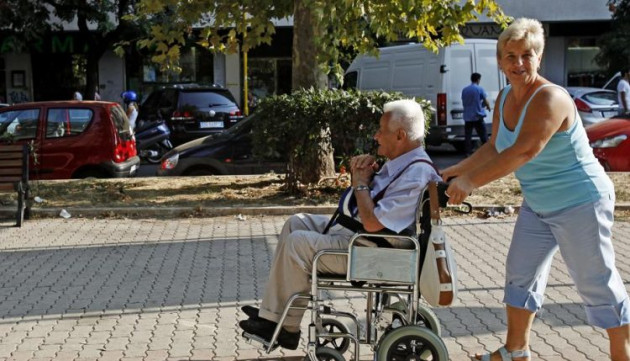„Oare a meritat o viaţă de puşcărie fără gratii?”