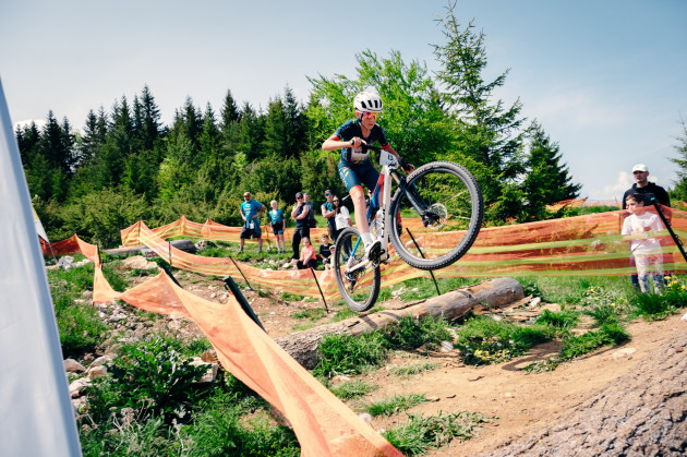 3 copii din Brașov, în Suedia, la Campionatul European de Mountainbike