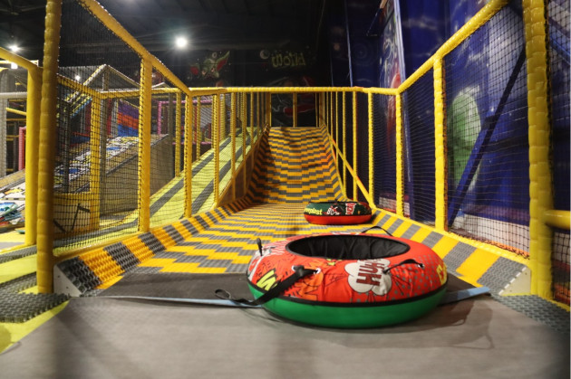 „Topogane palpitante”, „trambuline zburătoare”: S-a deschis  Joy Park, la fostul Decathlon