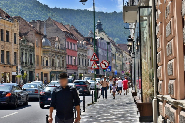 O generaţie a abstinenţei: „Am 27 de ani şi nu am ţinut nicio fată de mână”