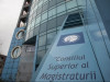 CSM: Judecătorii au ajuns să fie ameninţaţi în sălile de judecată