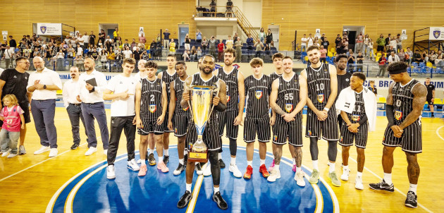 U-BT Cluj-Napoca a cucerit Supercupa României