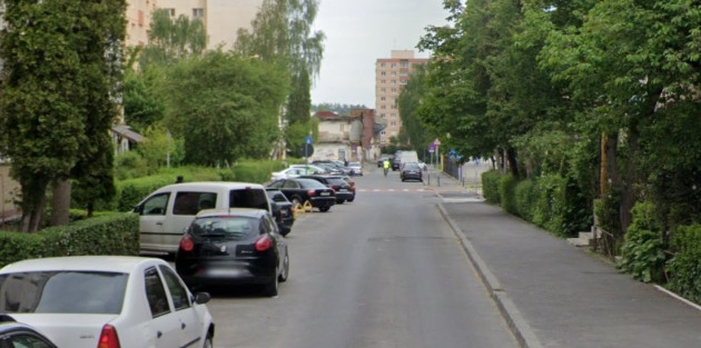 Azi, prima licitaţie pentru parcări în zona Astra II